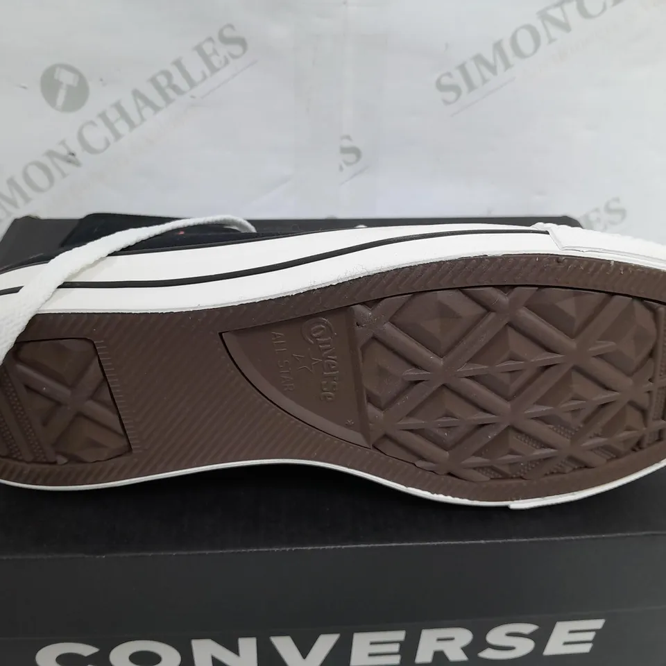 BOXED PAIR OF CONVERSE HEART PRINTED TRAINERS IN BLACK - WOMENS UK 6