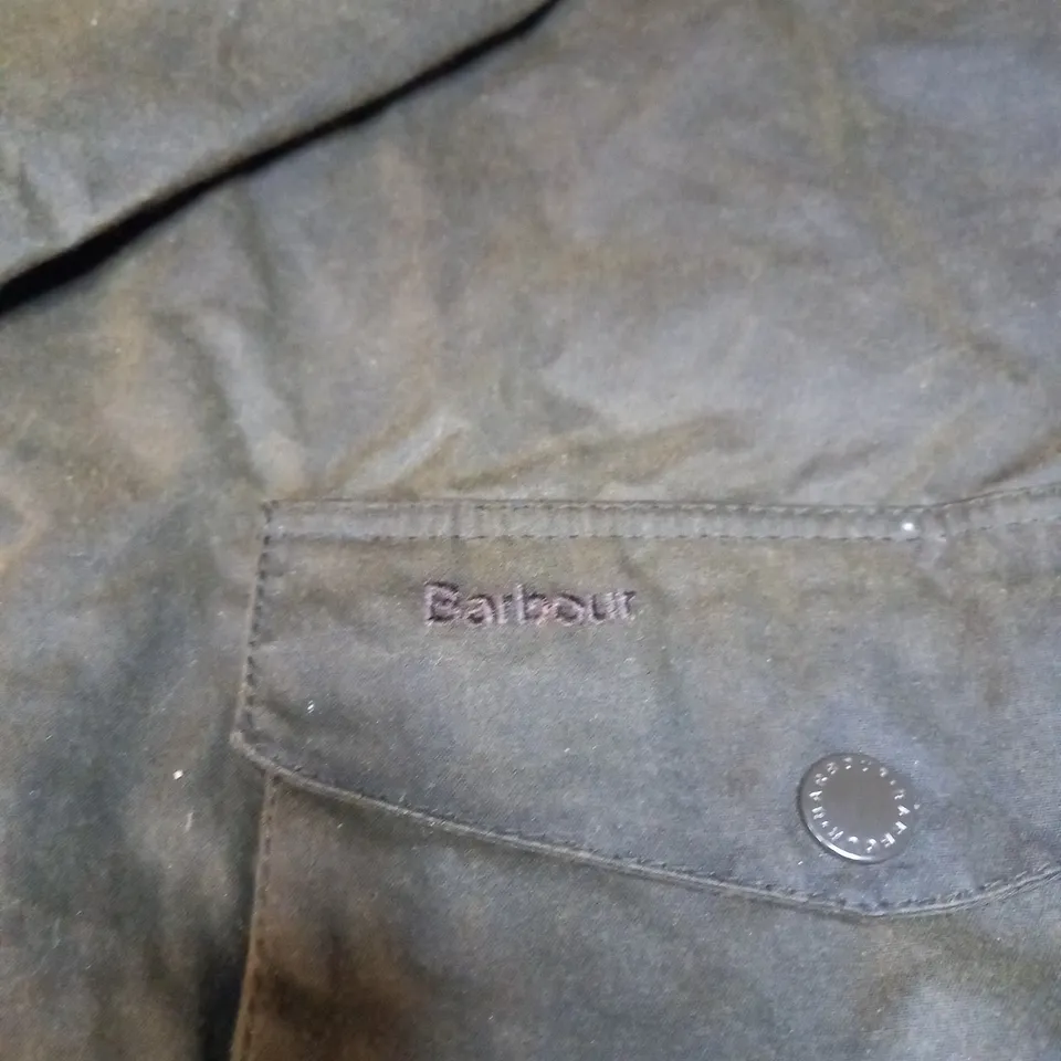 BARBOUR ZIPPED AND BUTTONED COAT SIZE XXL