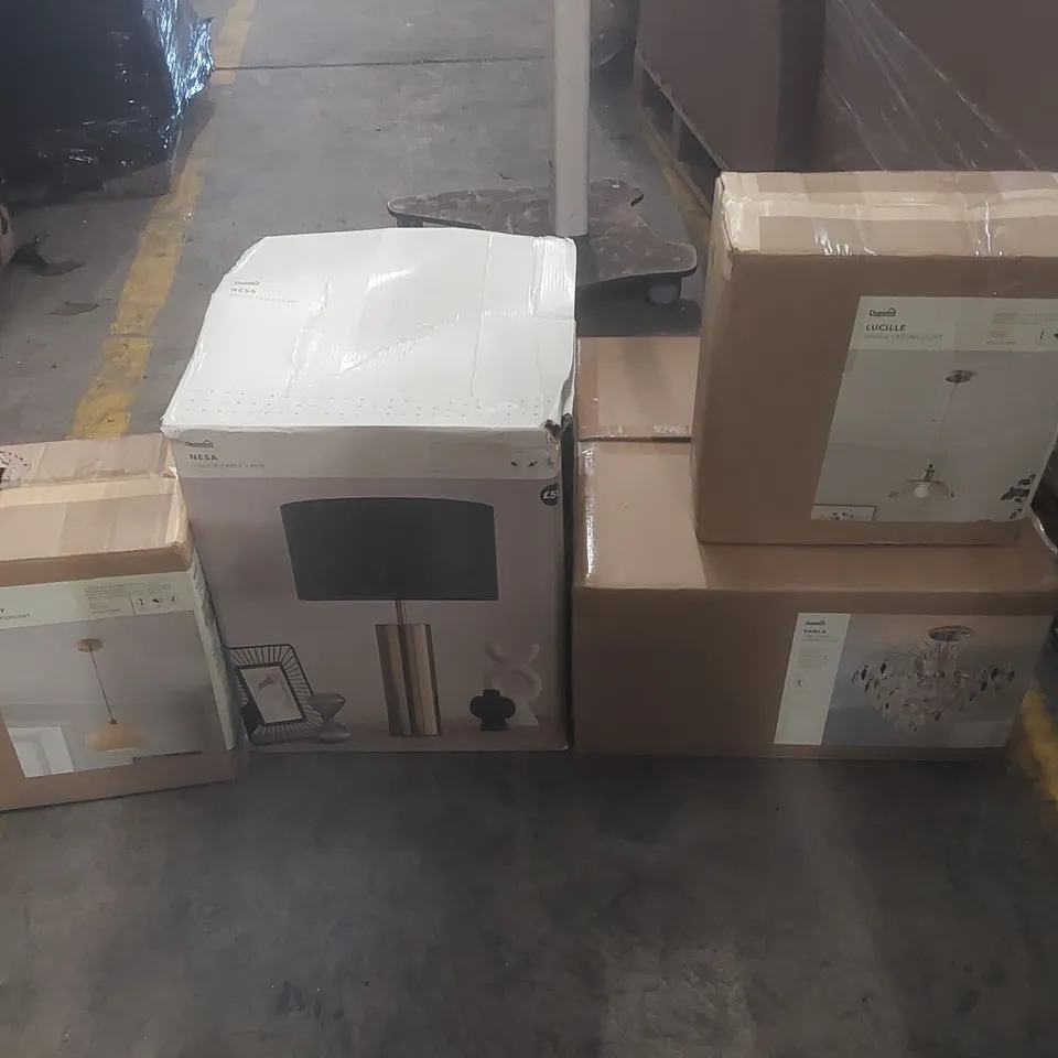 PALLET CONTAINING A VERY LARGE QUANTITY OF ASSORTED DESIGNER LIGHTING PRODUCTS INCLUDING: LUCILLE CEILING LIGHT, PARLA CEILING LIGHT, NESA TABLE LAMP, LACEY GLASS PENDANT ECT