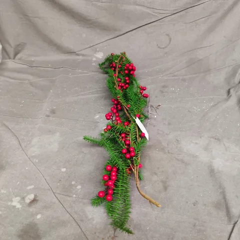 BOX 12 X 2 GISELA GRAHAM RED BERRY GARLANDS (24 IN TOTAL)