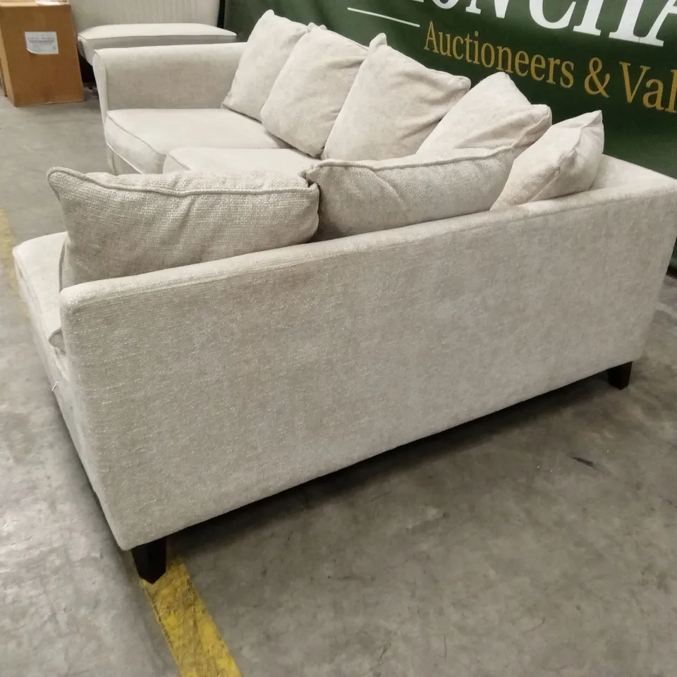 SANDERSON RIGHT HAND FABRIC CORNER CHAISE SOFA RRP £1249