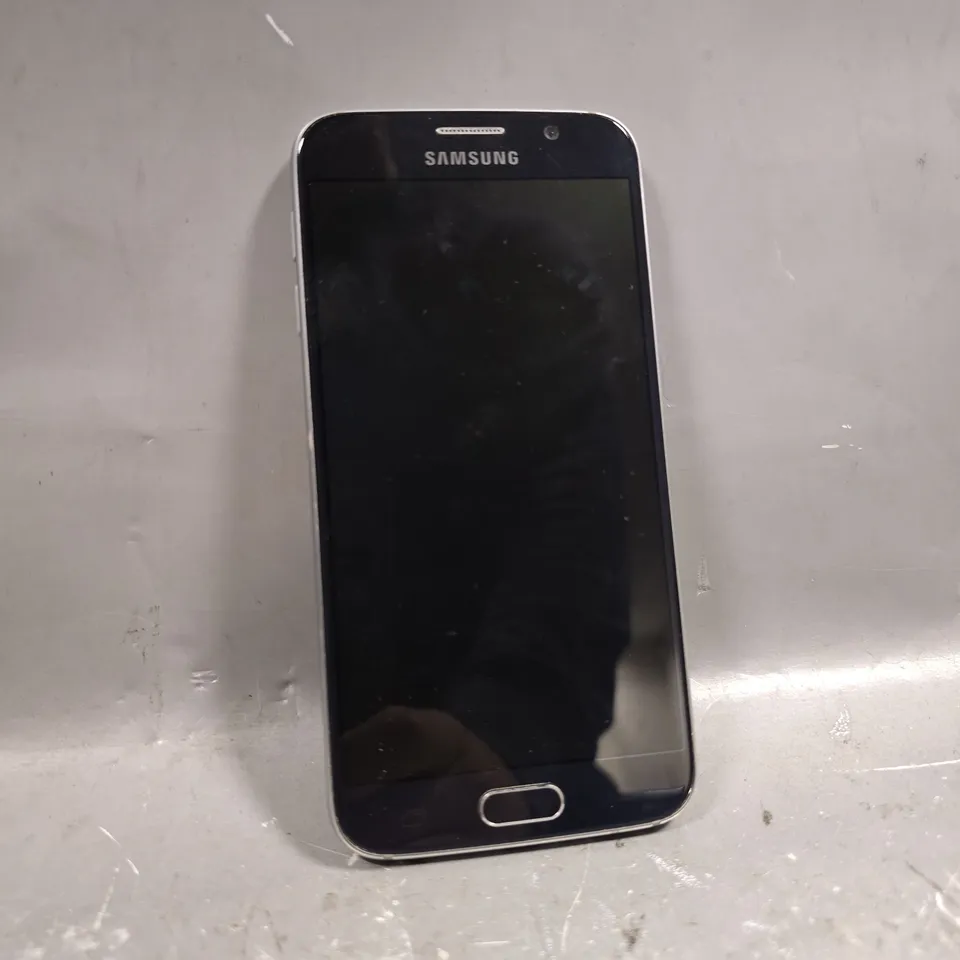 SAMSUNG GALAXY S6 SMARTPHONE 