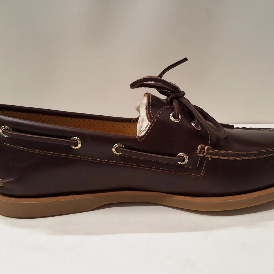 SPERRY GOLD CUP LEATHER BOAT SHOES – DARK BROWN