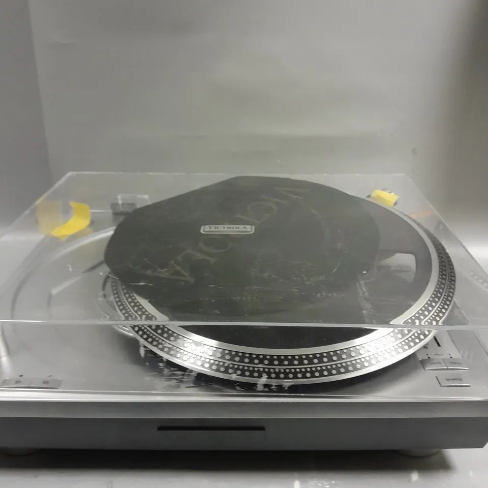 BOXED VICTROLA VPRO-2000 PROFESSIONAL TURNTABLE 
