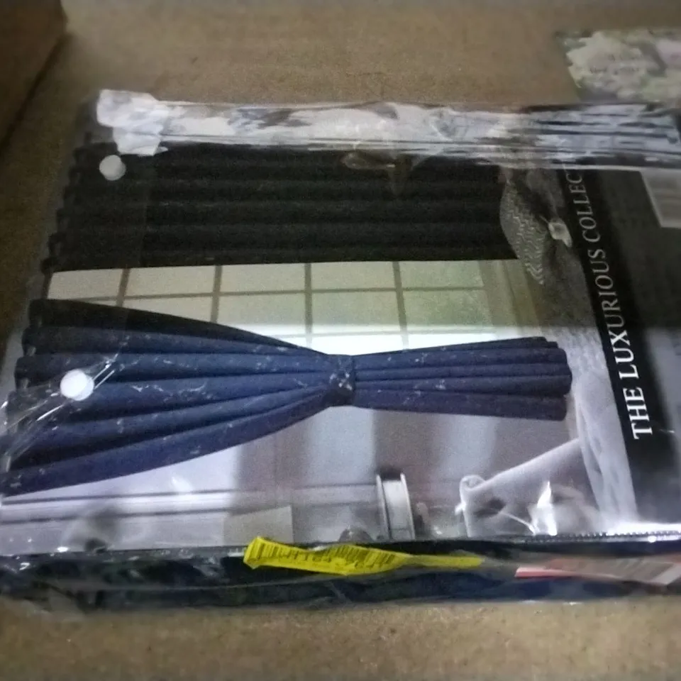 ROGERS EYELET ROOM DARKENING CURTAINS COLOUR: NAVY