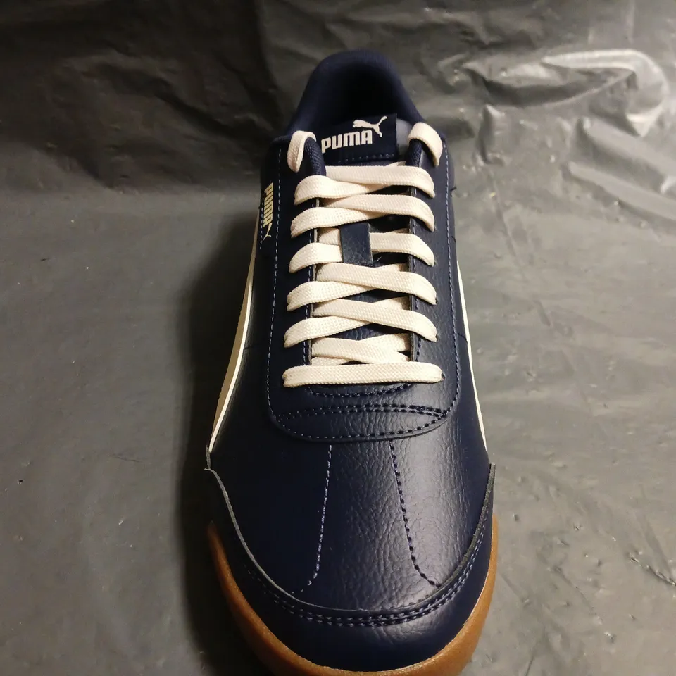 BOXED PAIR OF PUMA TURION II SHOES IN NAVY/WHITE UK 9