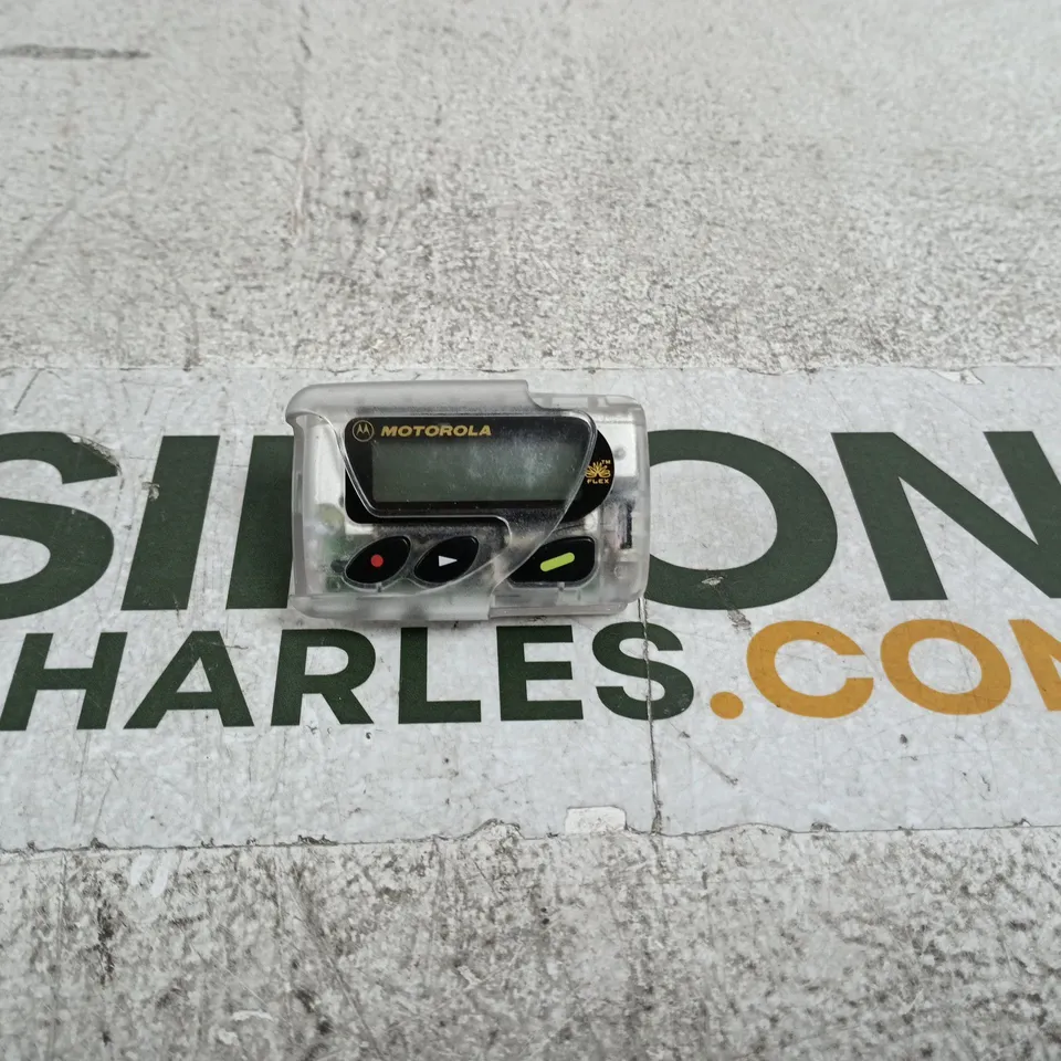 RETRO MOTOROLA FLEX PAGER IN PLASTIC BELT CLIP