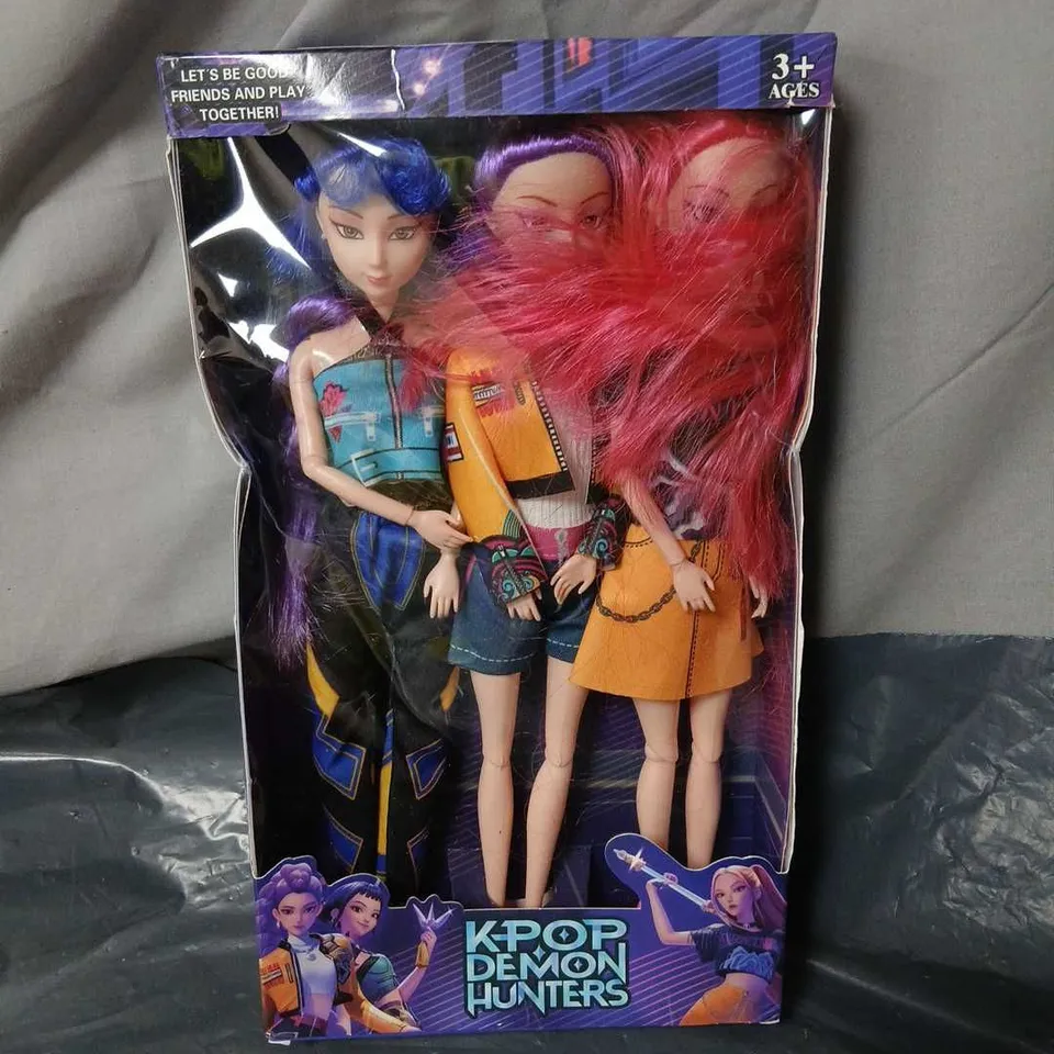 KPOP DEMON HUNTERS DOLLS SET (3-PACK) – BOXED