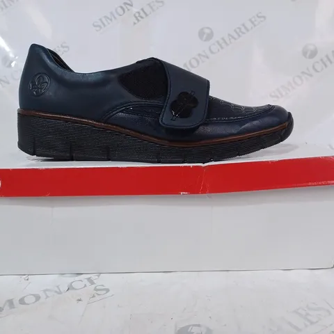 BOXED PAIR OF RIEKER SHOES IN NAVY UK SIZE 6.5