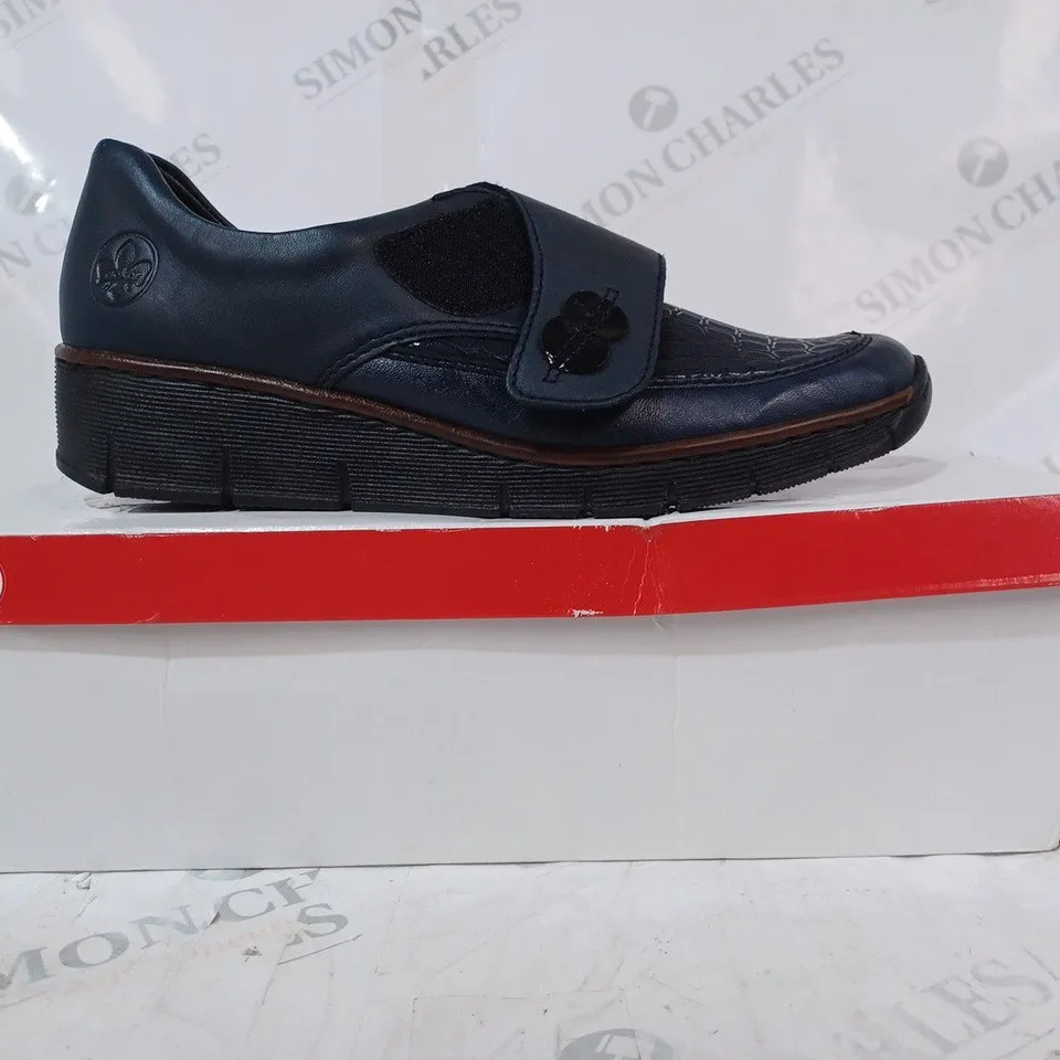 BOXED PAIR OF RIEKER SHOES IN NAVY UK SIZE 6.5