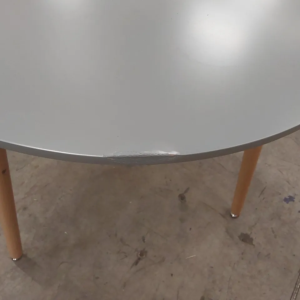 ROUND WOODEN TABLE