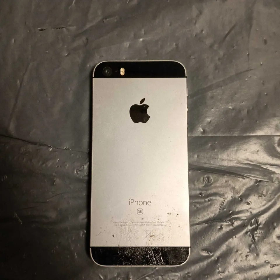 APPLE IPHONE SE A1723