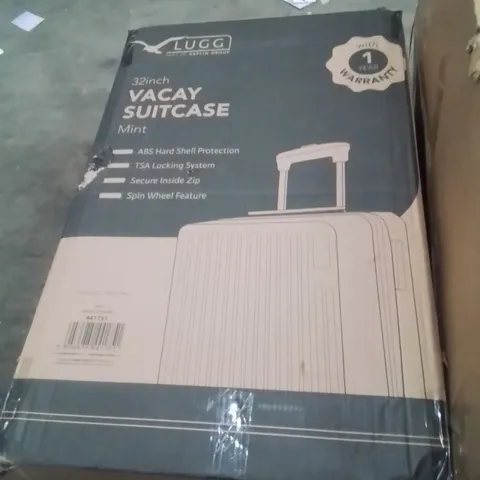 BOXED LUGG 32INCH VACAY SUITCASE MINT