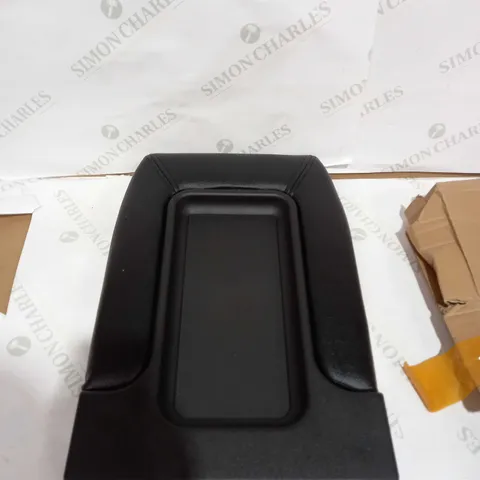 LOT OF 3 VISLONE CAR CENTRE CONSOLES - MODEL UNSPECIFIED