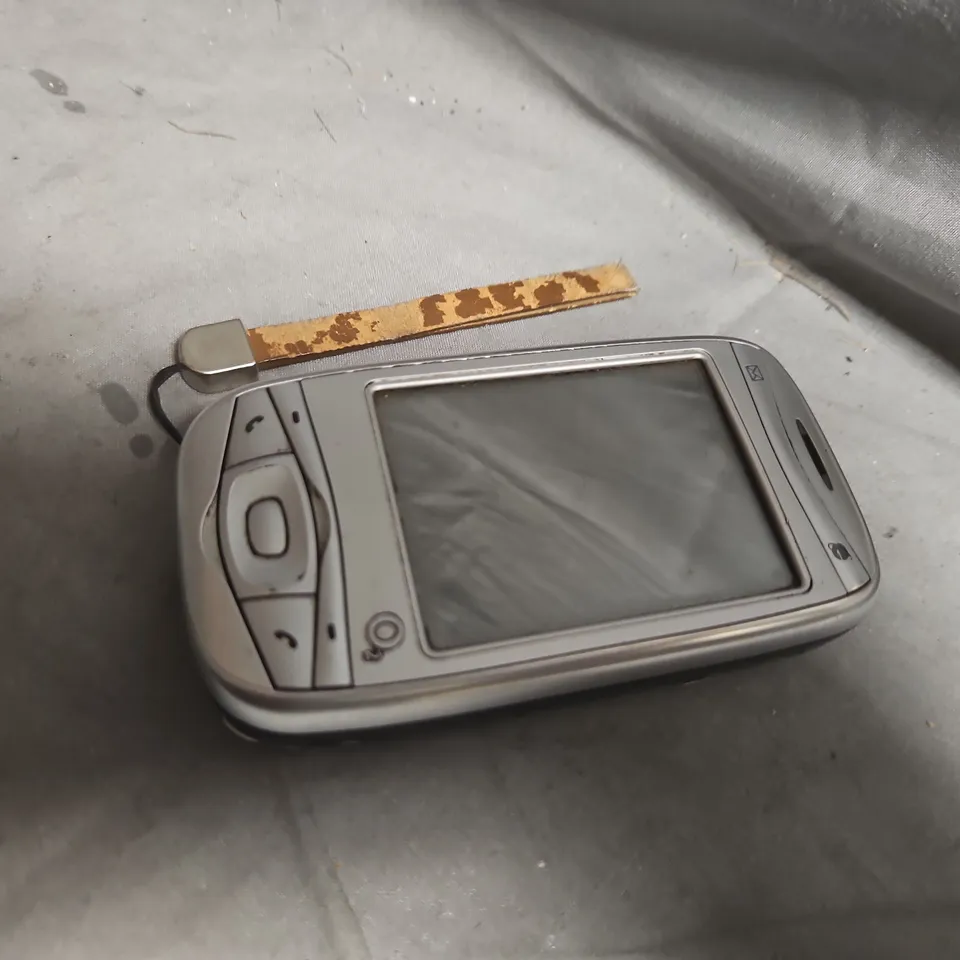 BOXED O2 XDA MINI S MOBILE PHONE