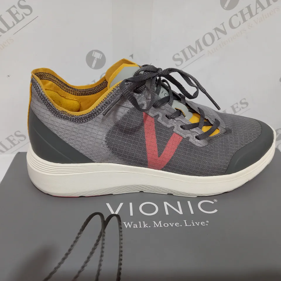 VIONIC CELESTE TRAINERS - UK 5.5