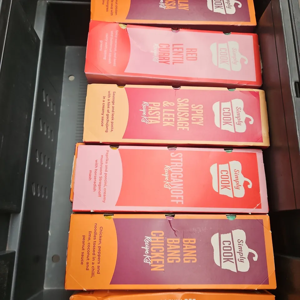 SIMPLY COOK APPROXIMATELY 30 ASSORTED RECIPE KITS