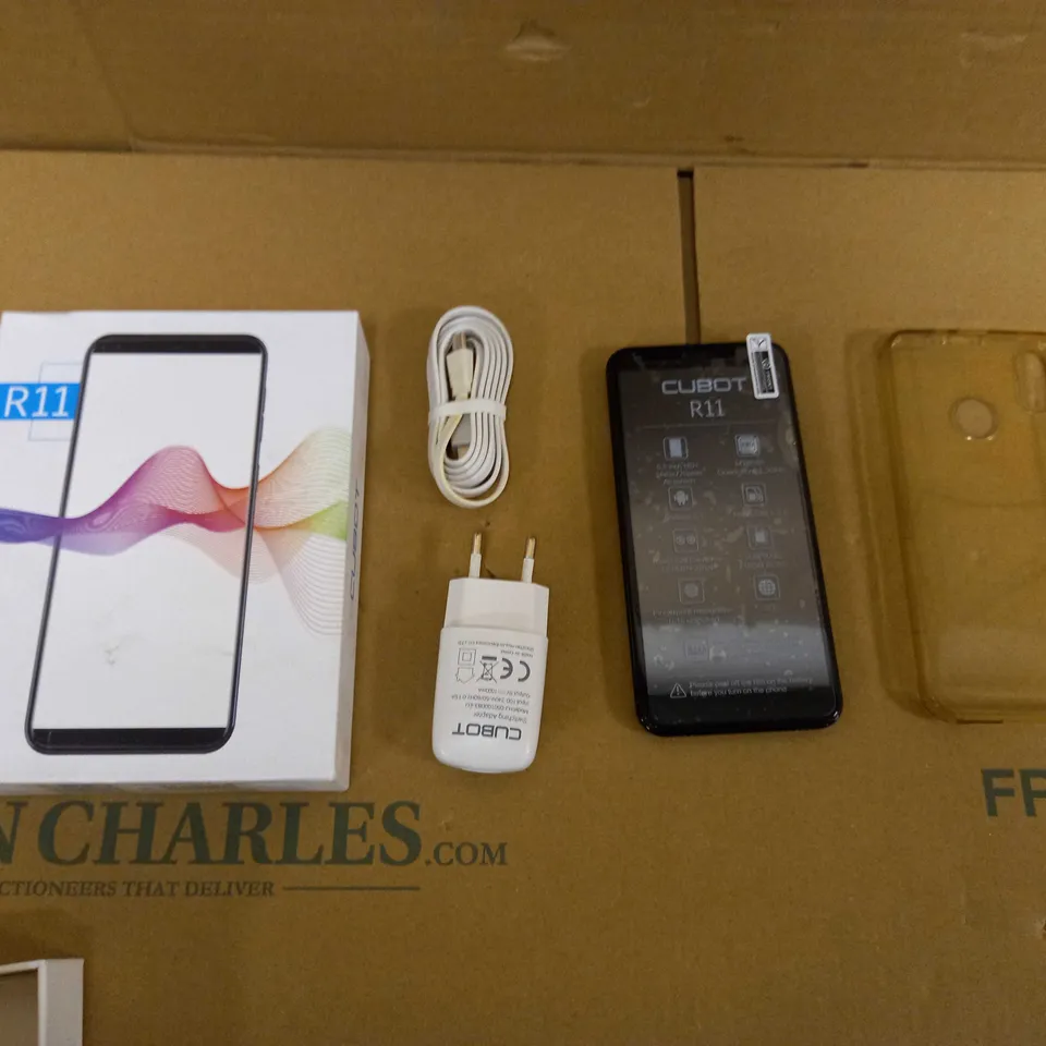 CUBOT R11 5.5" BLACK WITH CASE AND CHARGER 