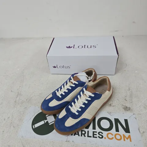 LOTUS TRAINERS – BLUE/BEIGE, UK 6 