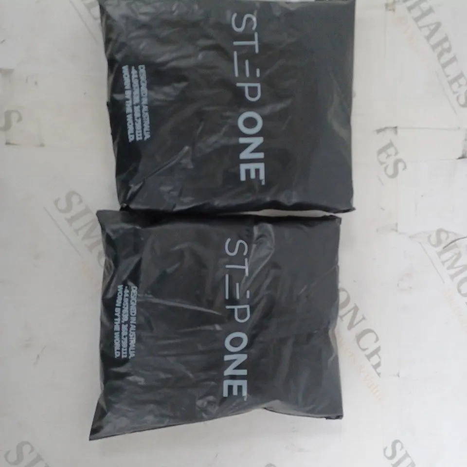 LOT OF 2 STEP ONES BOXERS 