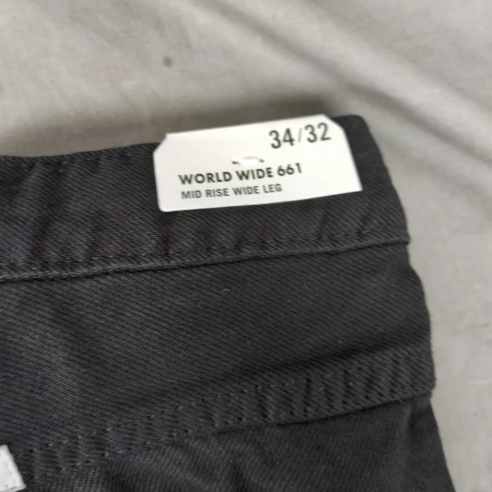 WRANGLER WORLD WIDE 661 MID RISE WIDE-LEG JEANS – MEN'S, WAIST 34, INSEAM 32