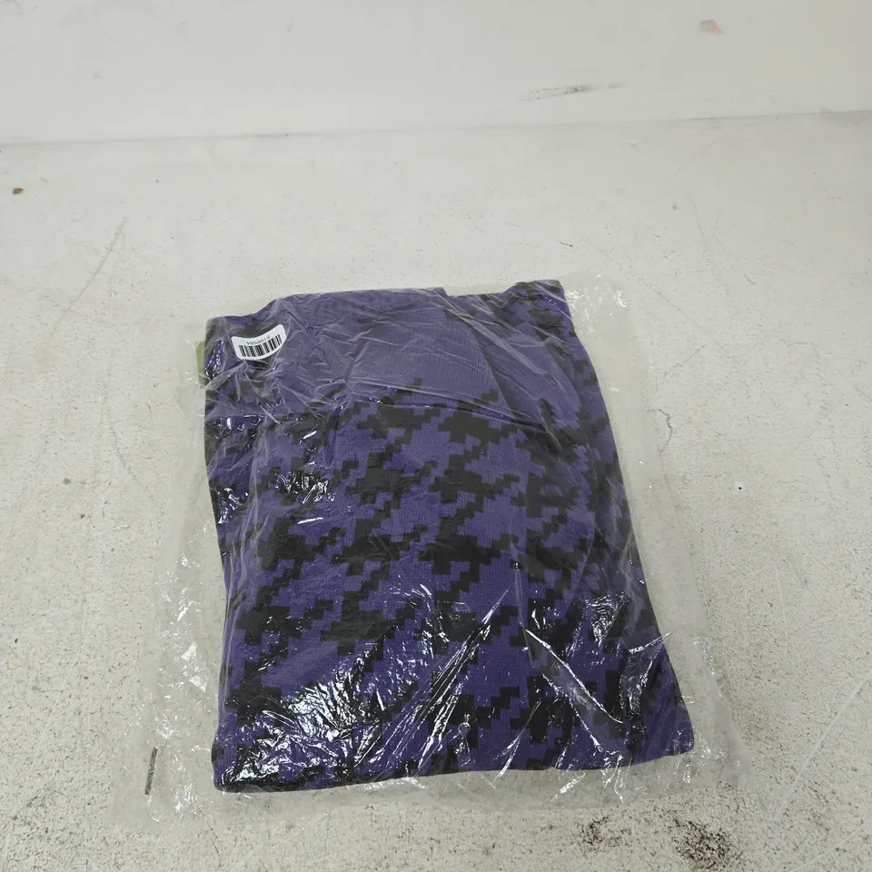 SUGAR CRISP MADE IN ITALY – PURPLE AND BLACK PIXEL-PATTERN FABRIC JUMPER SIZE L