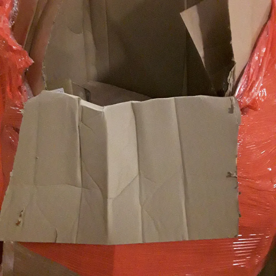 PALLET OF ASSORTED PRODUCTS TO INCLUDE; DRYING RACK - TABLE SET - SHOPPING CART ECT