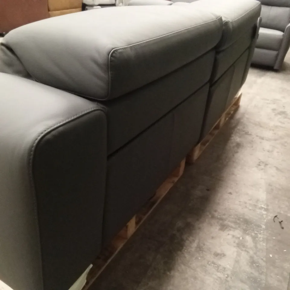 QUALITY DESIGNER ITALIAN MADE LARGE GIORGIO 3 SEATER ELECTRIC RECLINER LEATHER SOFA