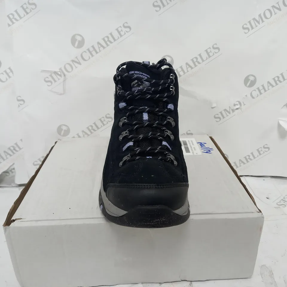 SKECHERS ALPH WATERPROOF BLACK BOOTS - SIZE 8