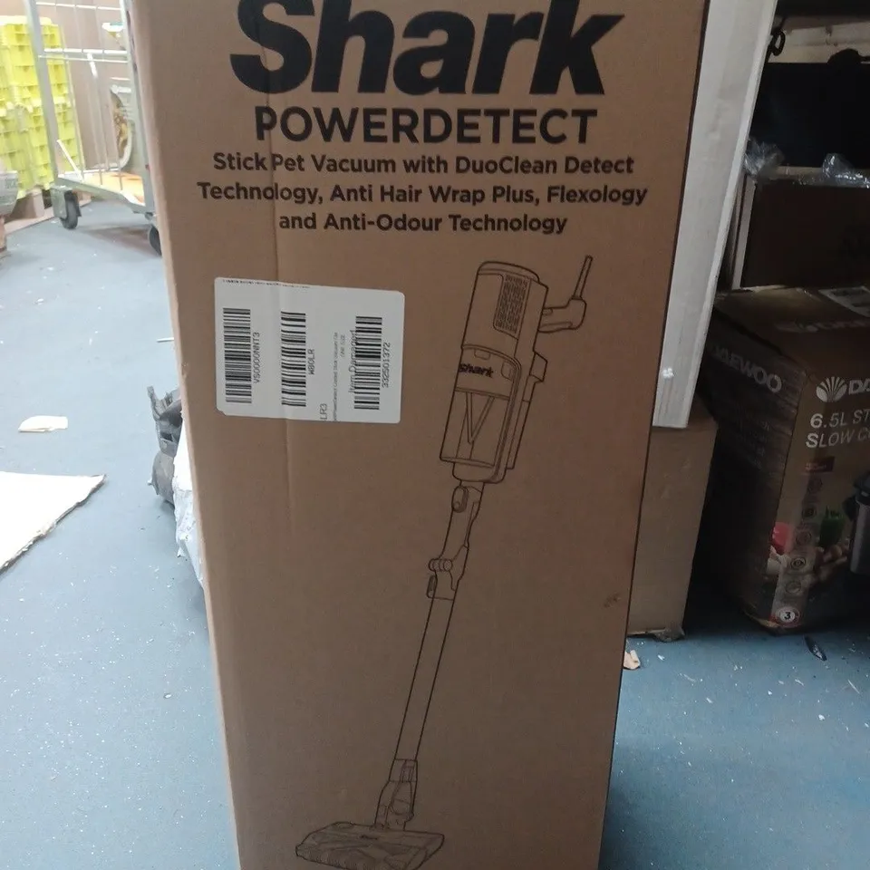 SHARK POWER DETECT CORDED STICK VACUUM CLEANER 