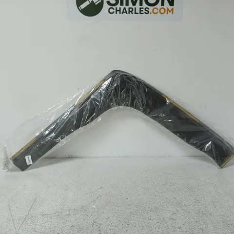 EDGE VISORS CAR DEFLECTOR