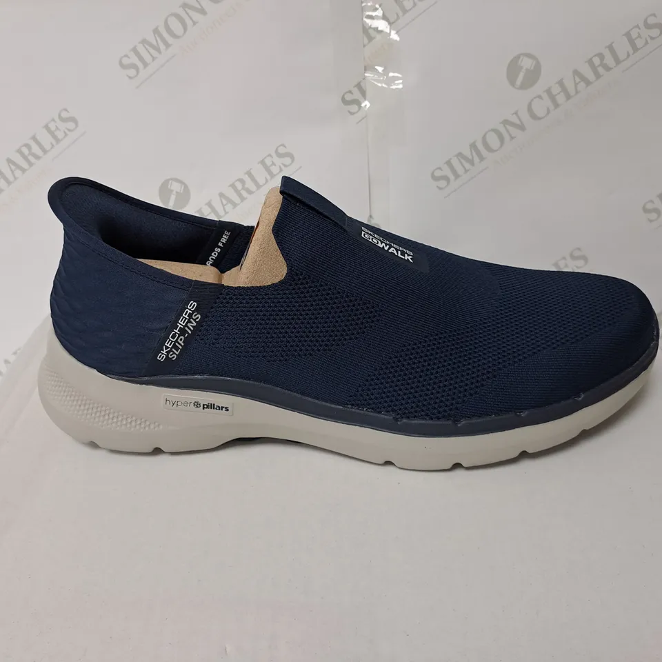 BOXED PAIR OF SKETCHERS SLIP-INS - NAVY // SIZE: 12 UK