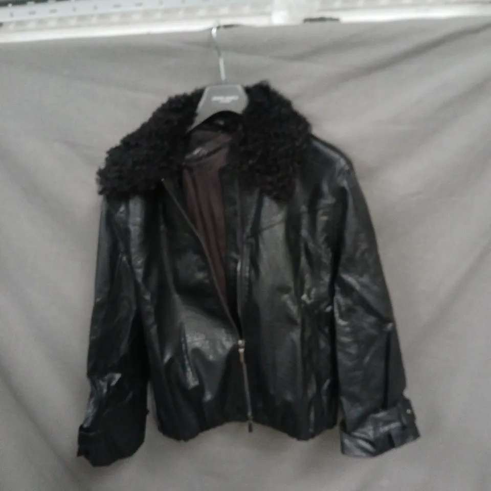 ZARA BLACK LEATHER-LOOK BIKER JACKET WITH FAUX FUR COLLAR - SIZE S