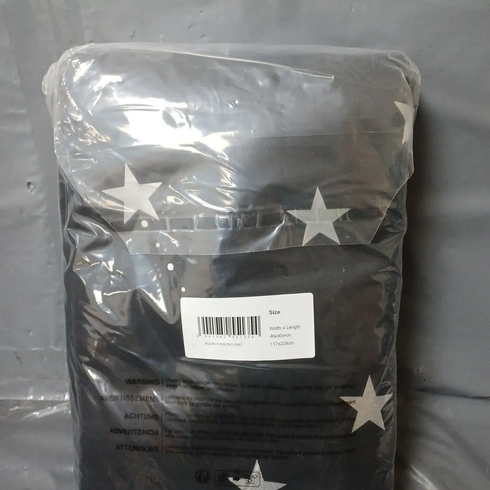 DECONOVO EYELET CURTAINS - BLACK STARS - 46" X 90"