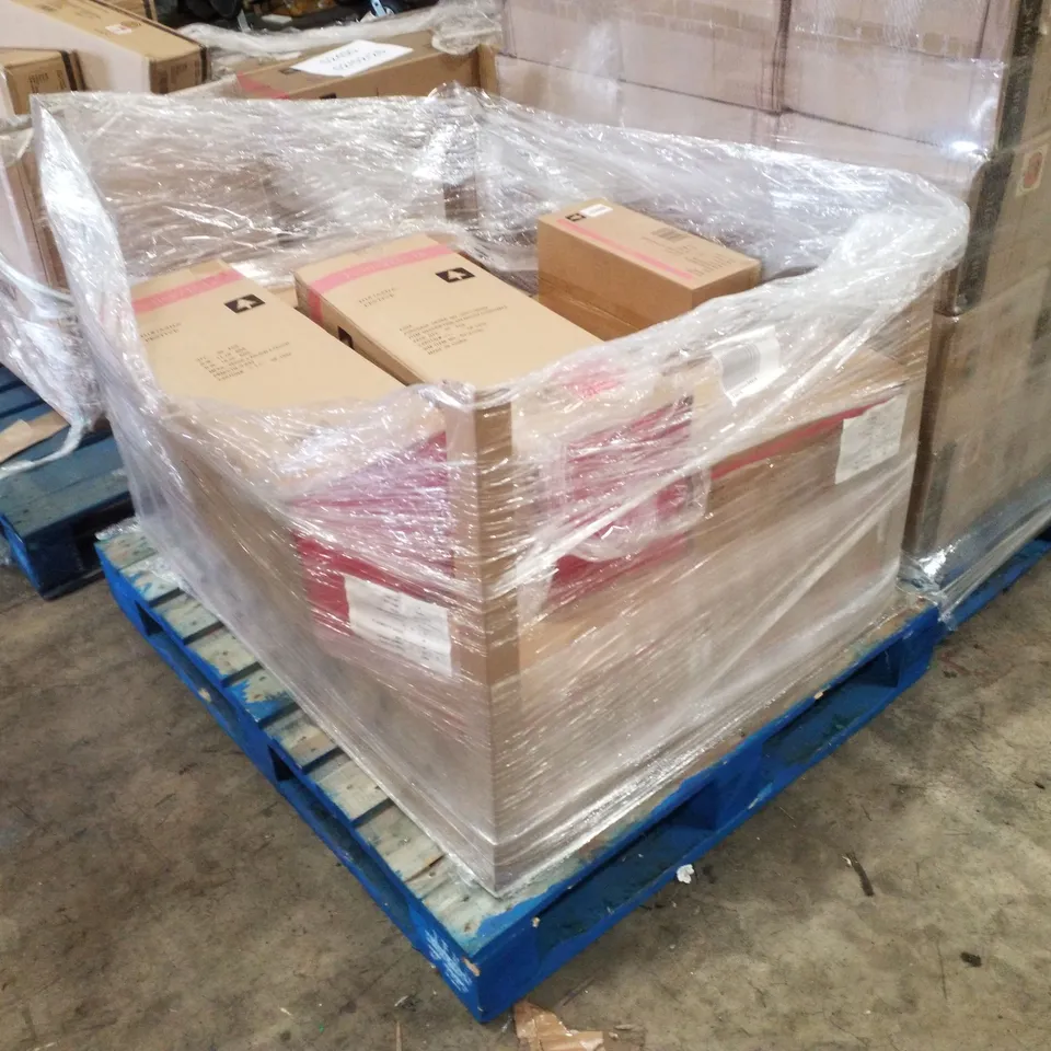 PALLET CONTAINING LARGE QUANTITY OF BRAND NEW BOTTLE GIFT BAGS & 2 8M CHRISTMAS TREES