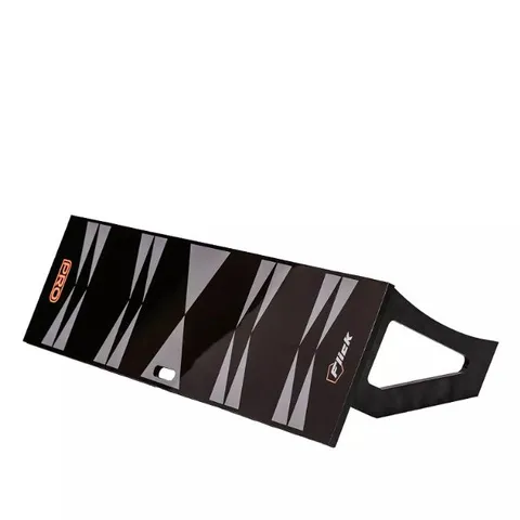 BOXED FOOTBALL FLICK PRO WALL REBOUNDER