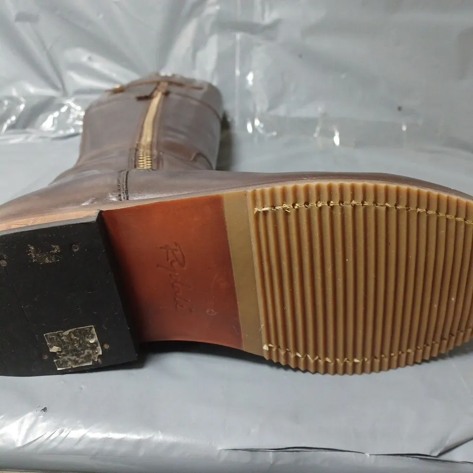 BOXED PAIR OF RYDALE HELMSLEY SPANISH RIDING BOOTS IN BROWN LEATHER - SIZE 8