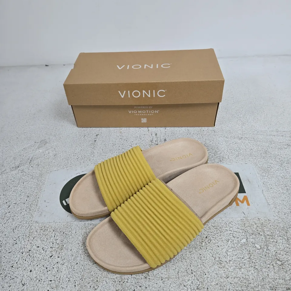 VIONIC WOMEN'S YELLOW RIBBED STRAPPY SLIDE SANDALS UK 7