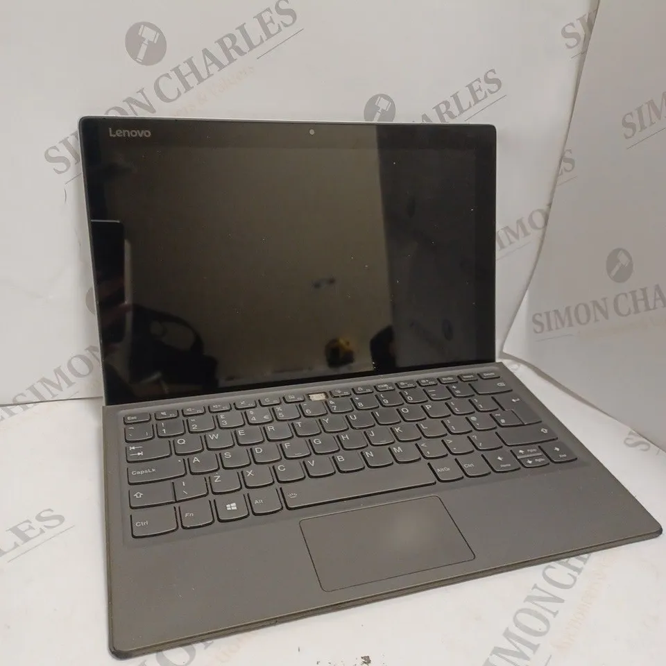 LENOVO MIIX 81CG TABLET WITH DETACHABLE KEYBOARD 