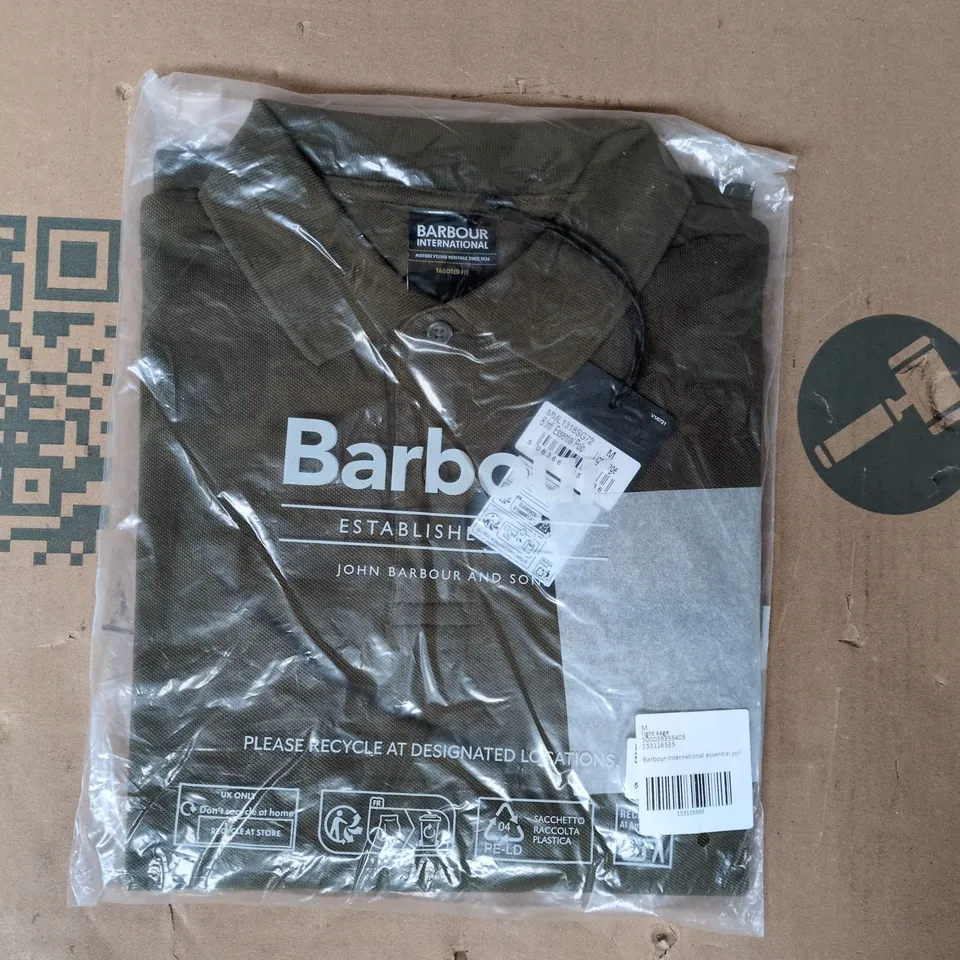 BAGGED BARBOUR INTERNATIONAL ESSENTIAL POLO TOP IN LIGHT SAGE SIZE MEDIUM