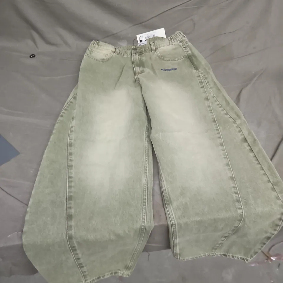 SUSPICIOUS OLIVE GREEN DENIM TROUSERS – SIZE L