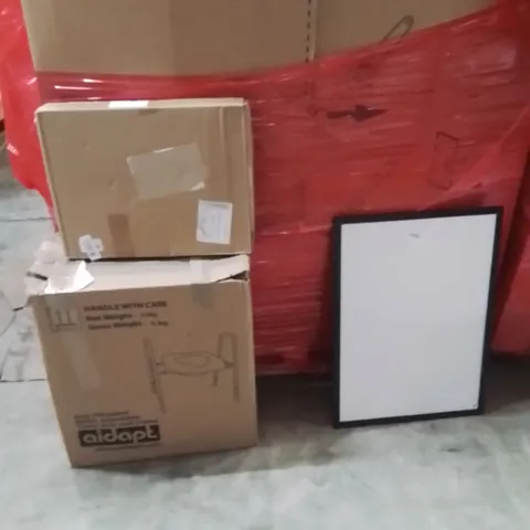 PALLET OF ASSORTED HOUSEHOLD GOODS AND PRODUCTS TO INCLUDE;TOILET SEAT FRAME,PICTURE FRAME,MIRROR 