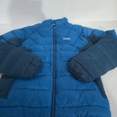 REGATTA GREAT OUTDOORS BLUE PADDED JACKET - SIZE M