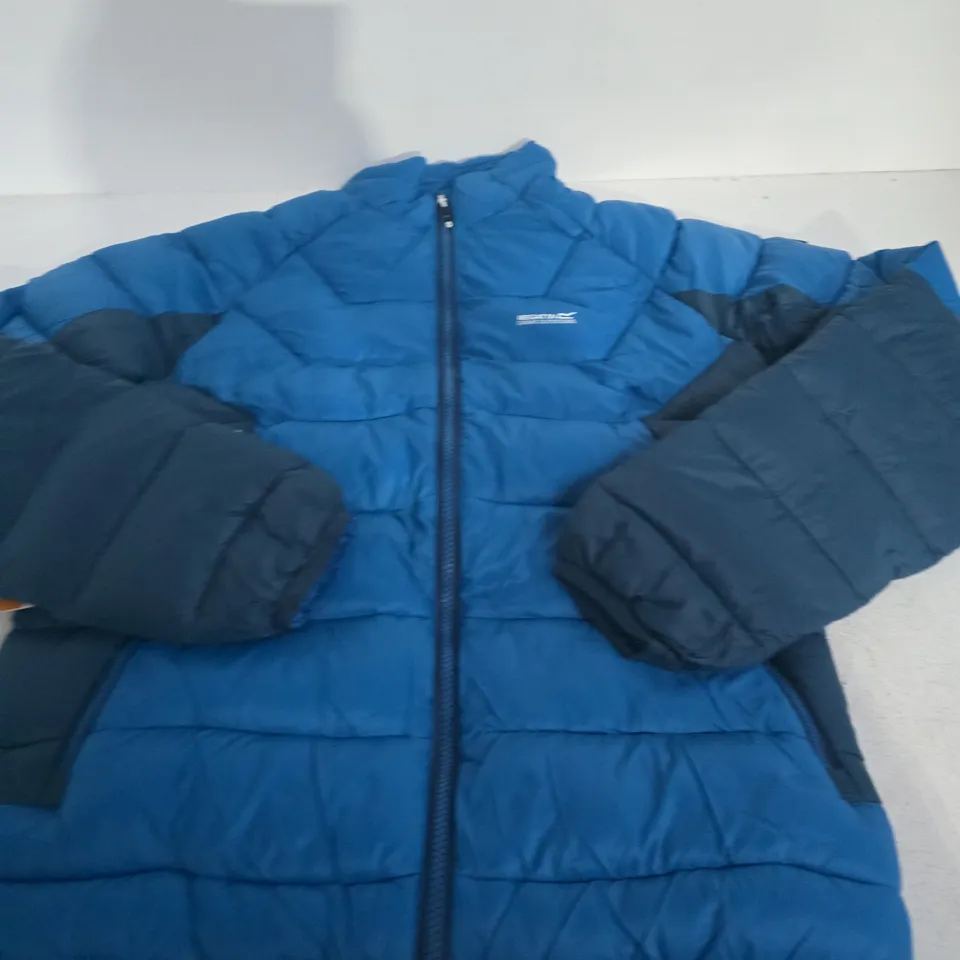REGATTA GREAT OUTDOORS BLUE PADDED JACKET - SIZE M