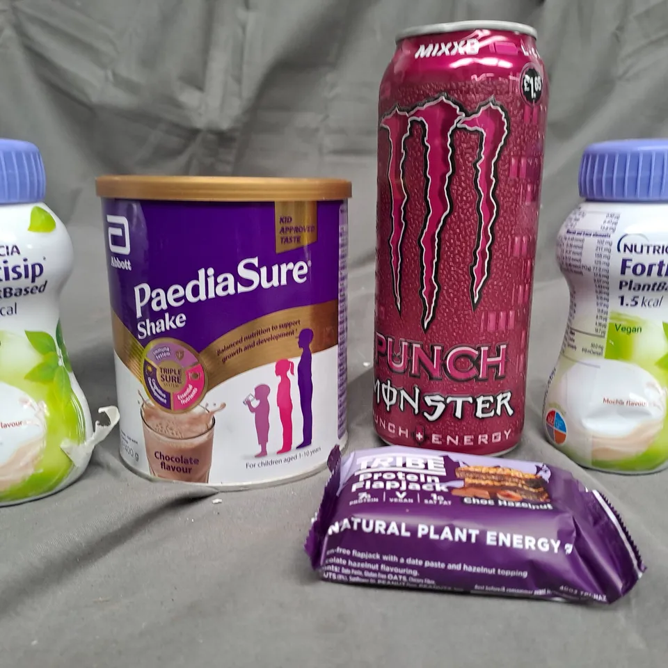 BOX OF APPROXIMATELY 10 ASSORTED ITEMS TO INCLUDE PROTEIN FLAPJACK, MONSTER ENERGY, SHAKE POWDER ETC