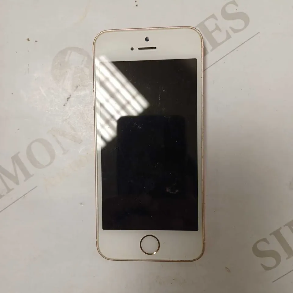 APPLE IPHONE SE (1ST GENERATION)