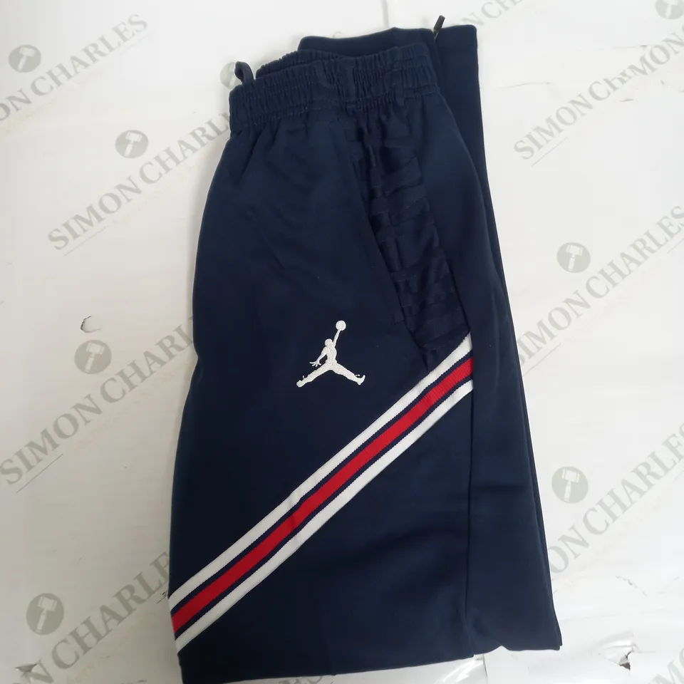 AIR JORDAN PSG FC TRACKSUIT BOTTOMS SIZE 18