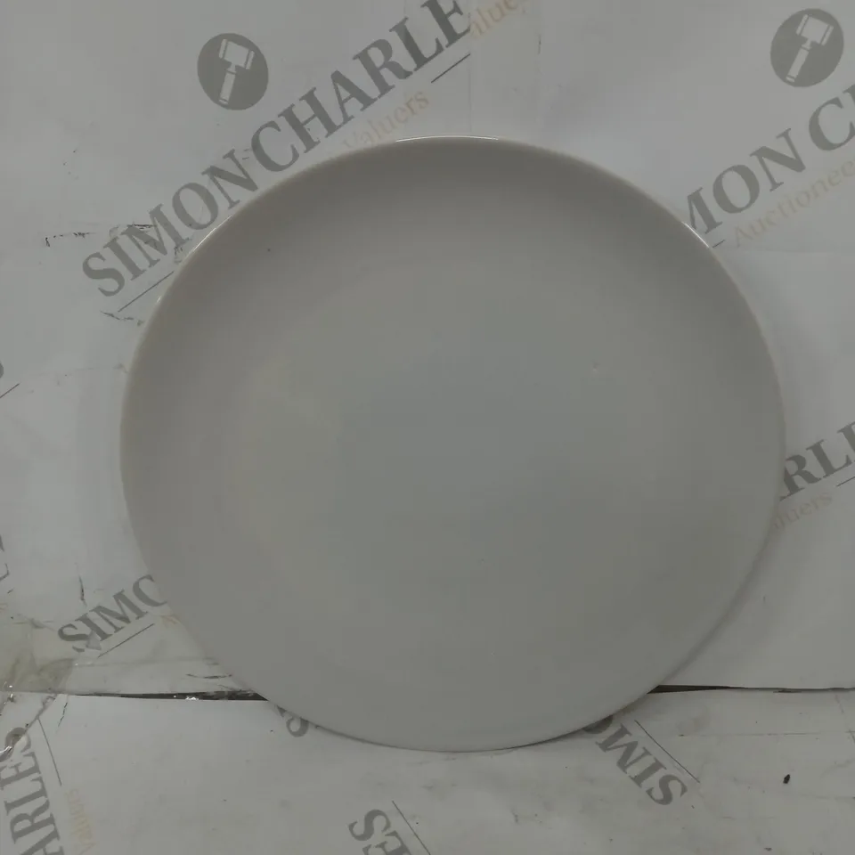 BRAND NEW BOXED CESIRO 18 PIECE PORCELAIN DINNERWARE SET IN MATT WHITE TO INCLUDE LARGE PLATES, SMALL PLATES AND BOWLS - COLLECTION ONLY