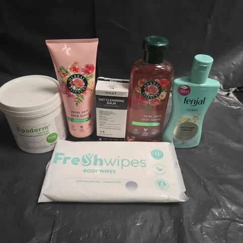APPROXIMATEY 20 ASSORTED HEALTH AND BEAUTY PRODUCTS TO INCLUDE - HERBAL ESSENCES CONDITIONER - EPADERM OINTMENT AND FENJAL SHOWER CREAM