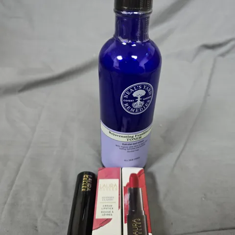 APPROXIMATELY 20 ASSORTED HEALTH & BEAUTY PRODUCTS TO INCLUDE LIPSTICK, TONER ETC 